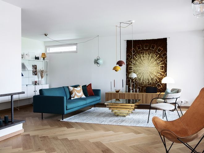Flowerpot pendants in the living room
