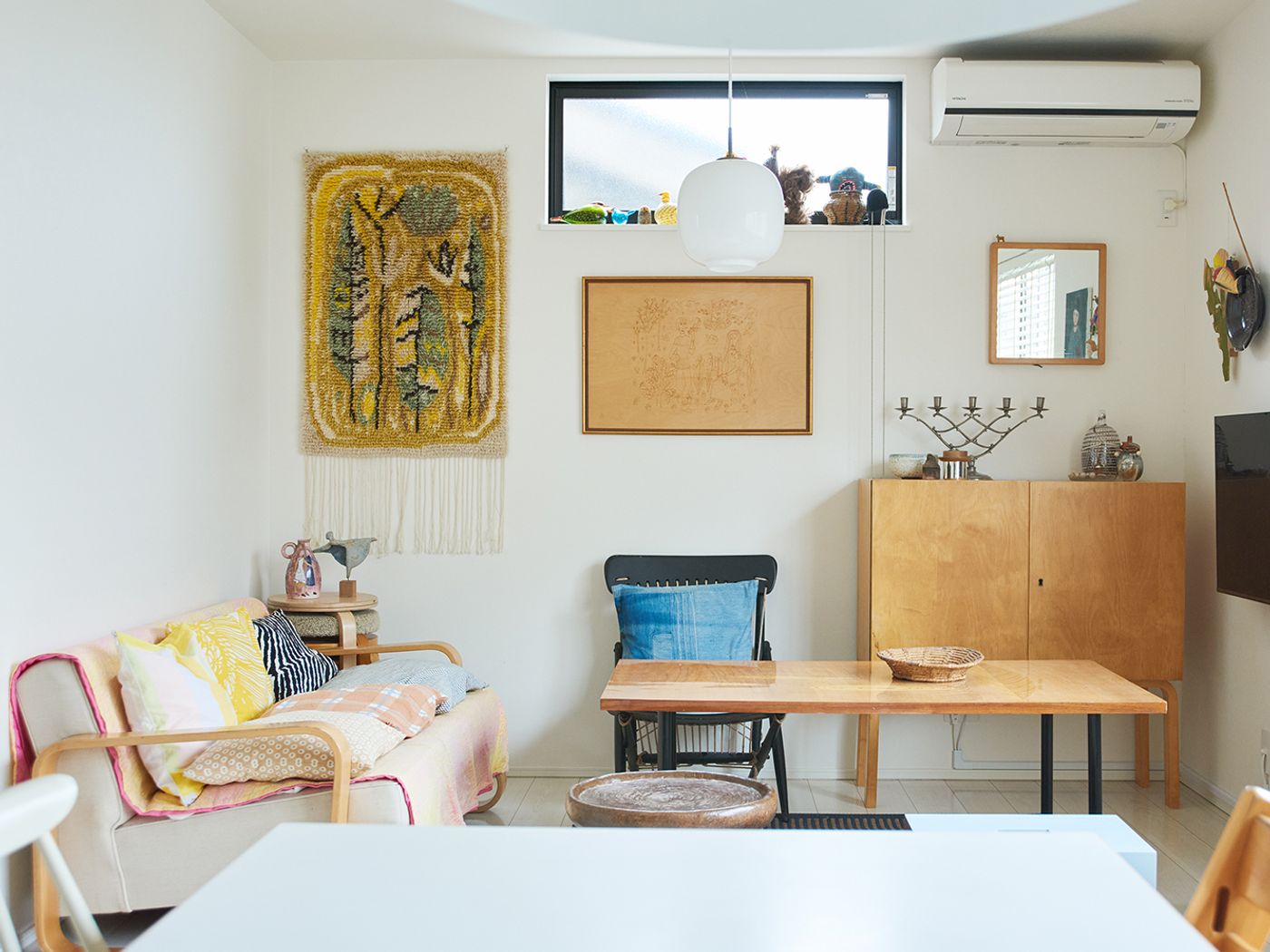 Living room with vintage furniture