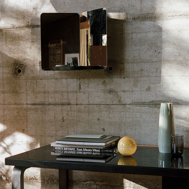 Artek 124 degrees mirror