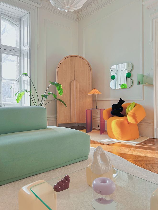 An image featuring interior decor influencer Lauren MacLean's Montreal home.