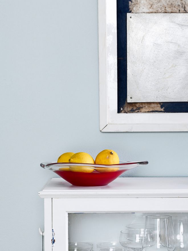 Oranges in a bowl