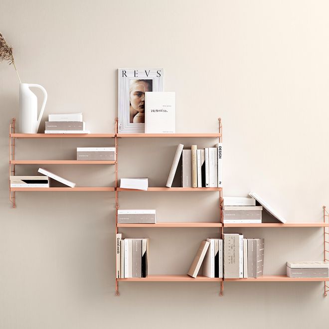 String Pocket shelf