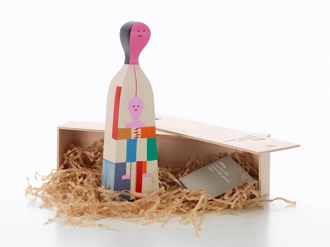 Vitra  Wooden doll 4