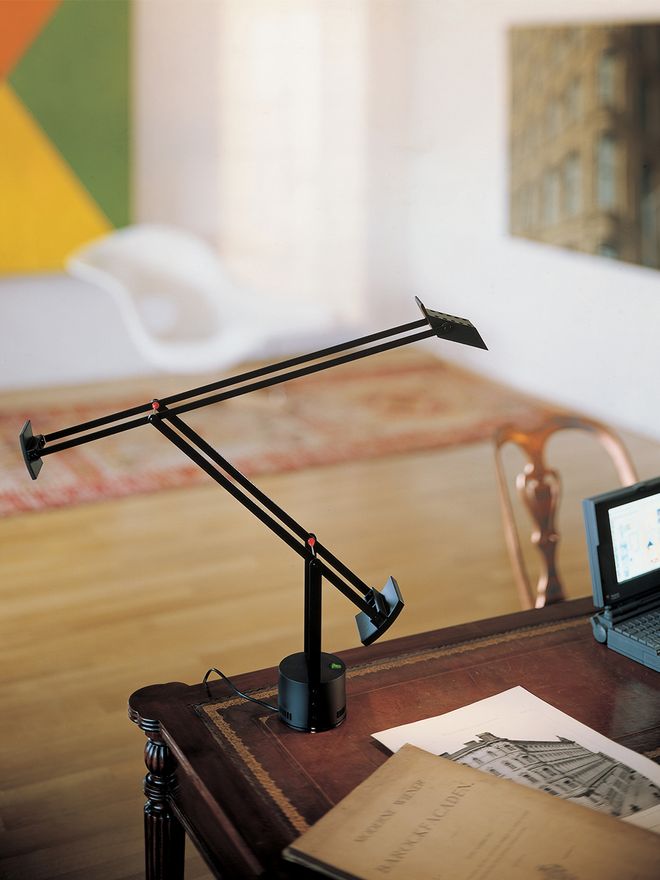 Artemide Tizio table lamp
