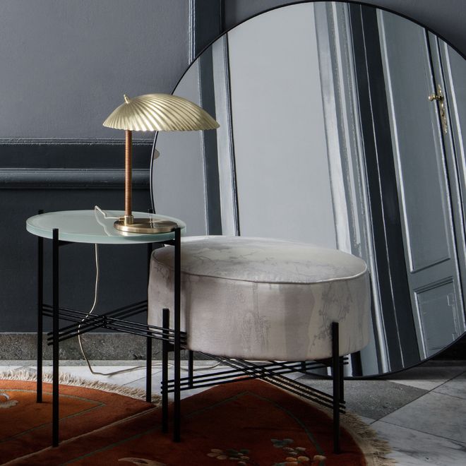 Gubi Tynell 5321 table lamp