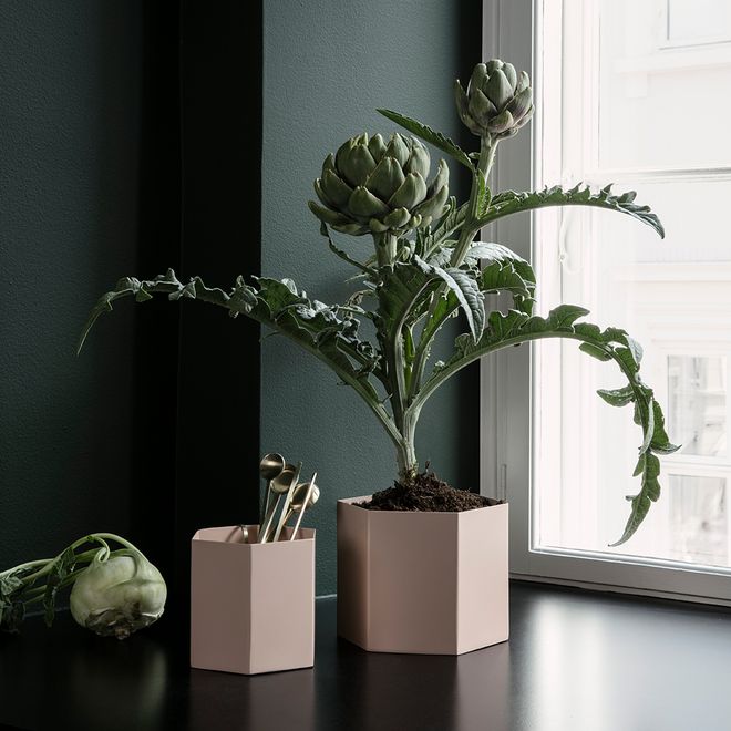 Ferm Living Hexagon pot
