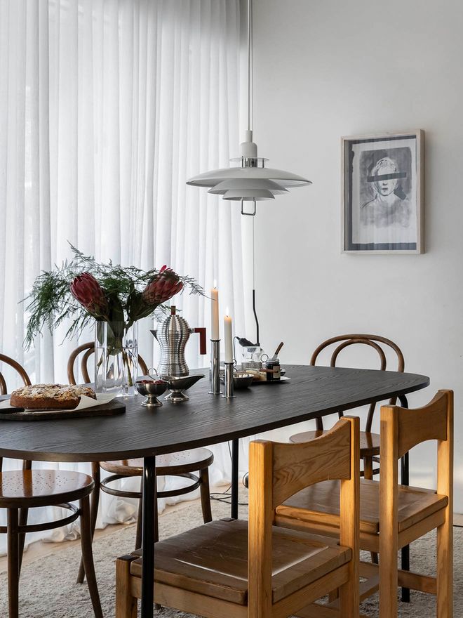 Eeva and Tapani Takkunen's home, dining table