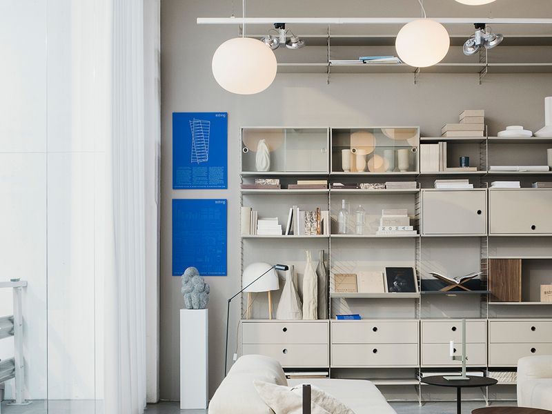 Supersuosittu String System on designklassikko, joka valloittaa maailmaa Ruotsista käsin
