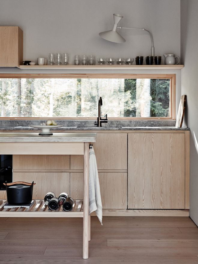 Veneer doors in the kitchen