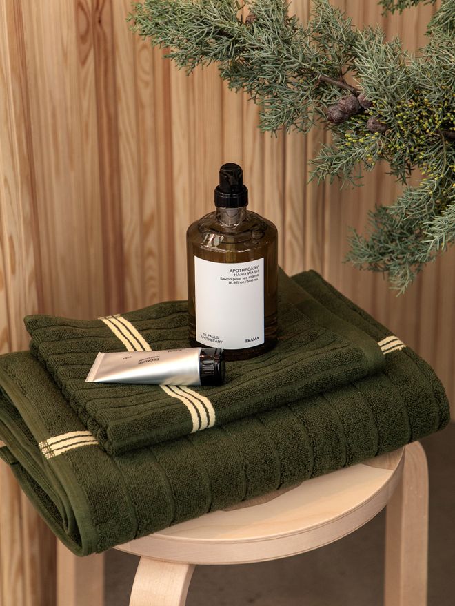 Lasting beauty for home and holiday gifting – Showroom’s seasonal favorites