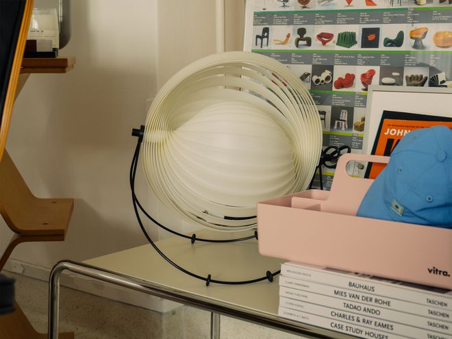  Eclipse table lamp