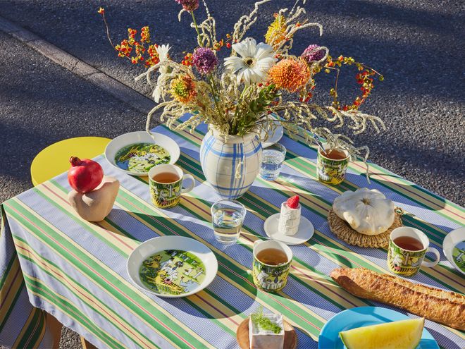 Moomin mug and plate summer 2023 Garden Party