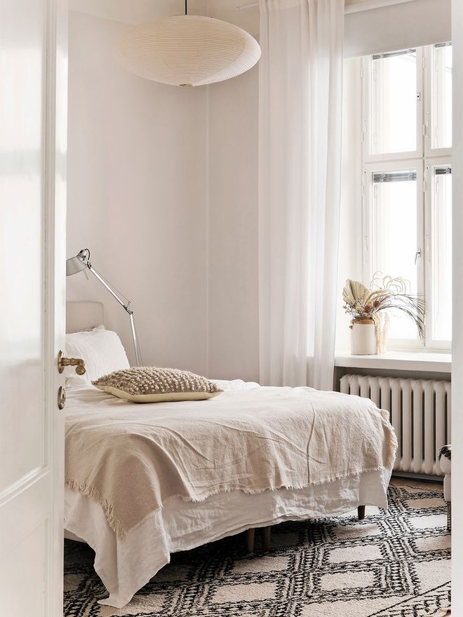 VItra Akari 26A pendant light