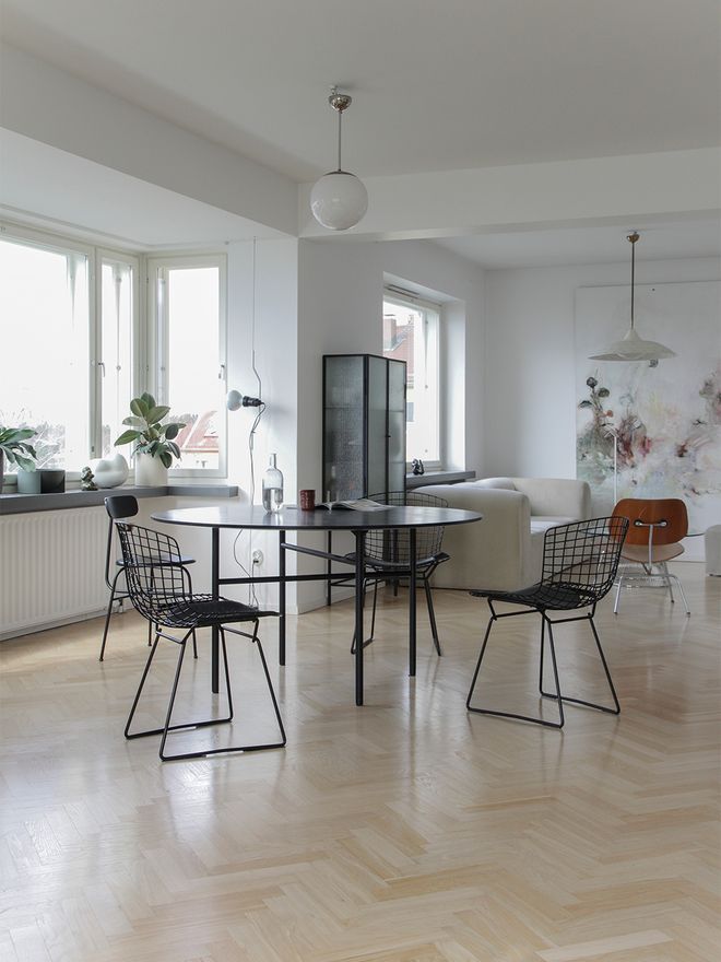Knoll Bertoia chair