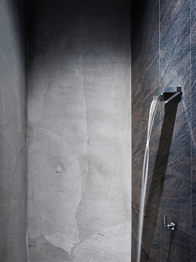 An image of Andrum spa's interior: a waterfall shower.