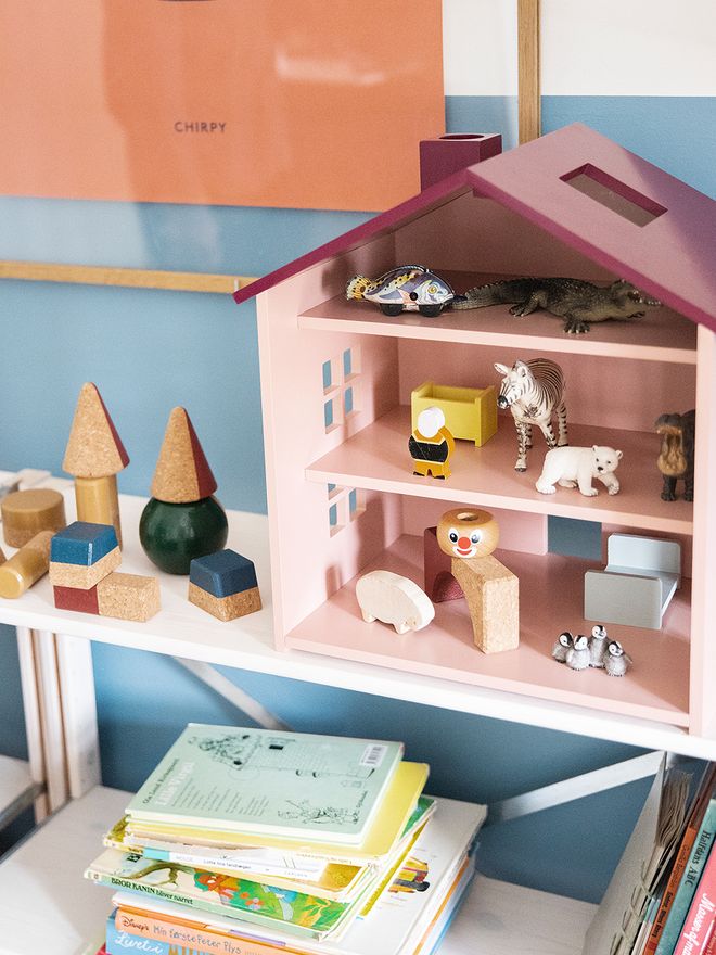 Nofred Harbour House dollhouse