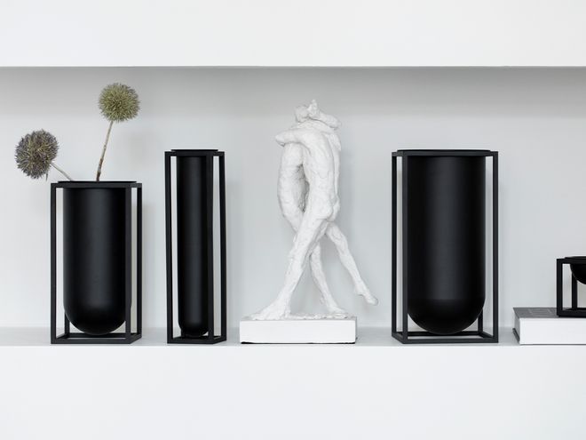 The Kubus candleholder combines minimalism and precise mathematical calculations 