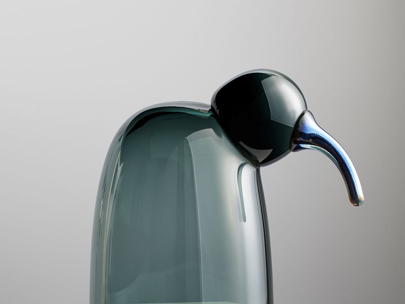 Oiva Toikan Aili-lintu kruunaa Finnish Design Shopin juhlakokoelman