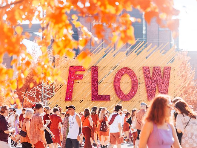 Flow Festivalin kirjaininstallaatio 2022