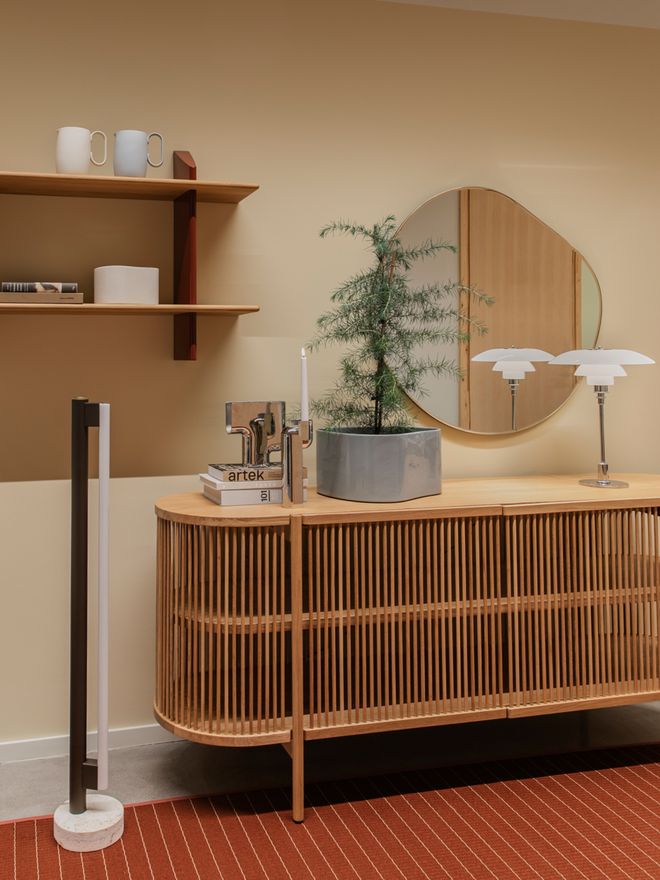 Artek's Riihitie pot placed on the Bastone sideboard