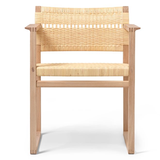 Fredericia's BM62 chair