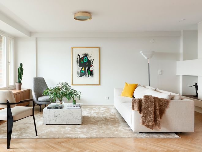 Artek  Aalto floor lamp A805, polished brass