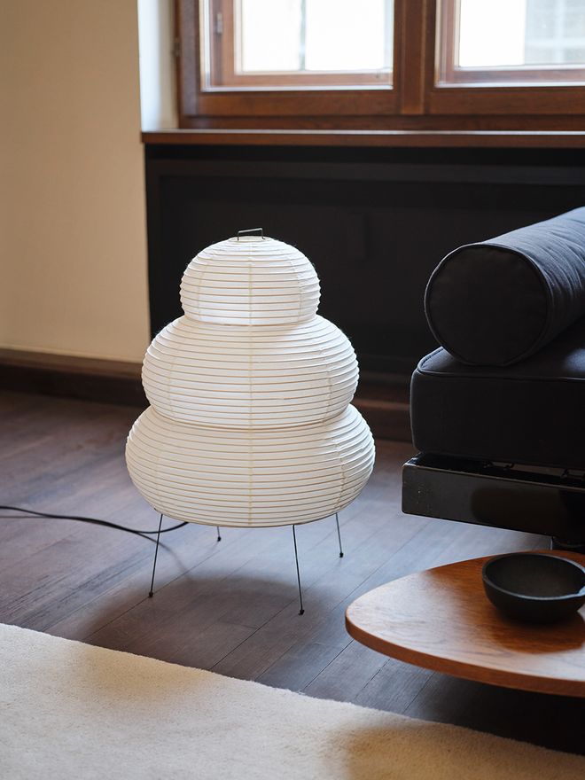 Vitra's 24N table lamp
