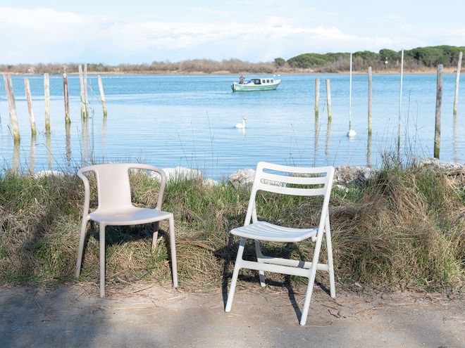 Magis Air armchair and folding Air chair