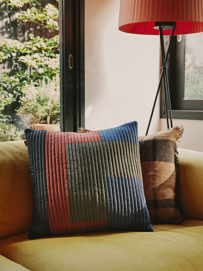 Ferm Living Dry cushion, 50 x 50 cm, sugar kelp - black