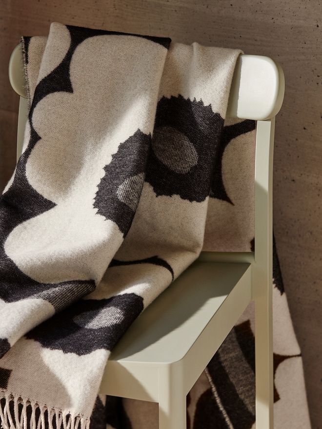 Marimekko Unikko throw