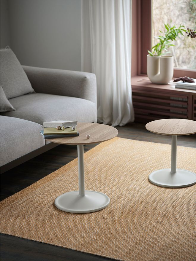 Muuto Soft side table
