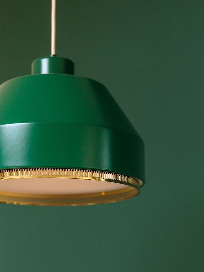 Artek AMA 500 pendant, dark green - brass