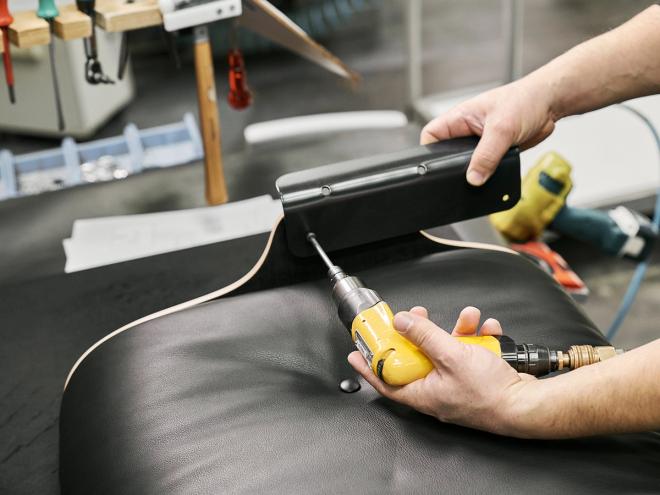 Assembling the Eames Lounge Chair