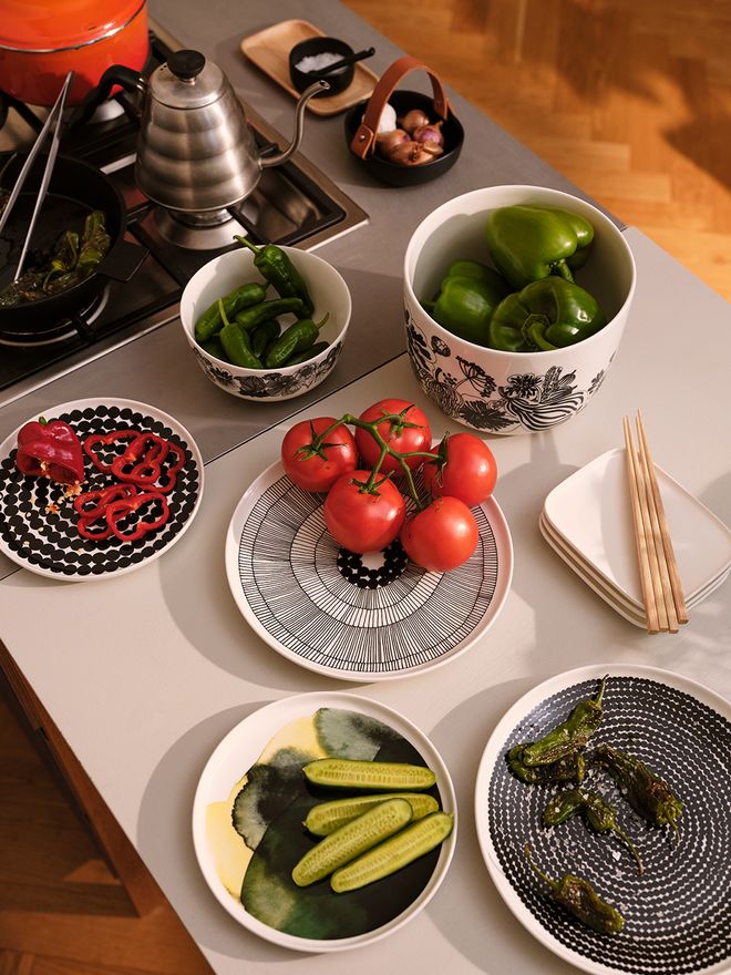 Marimekko Oiva tableware