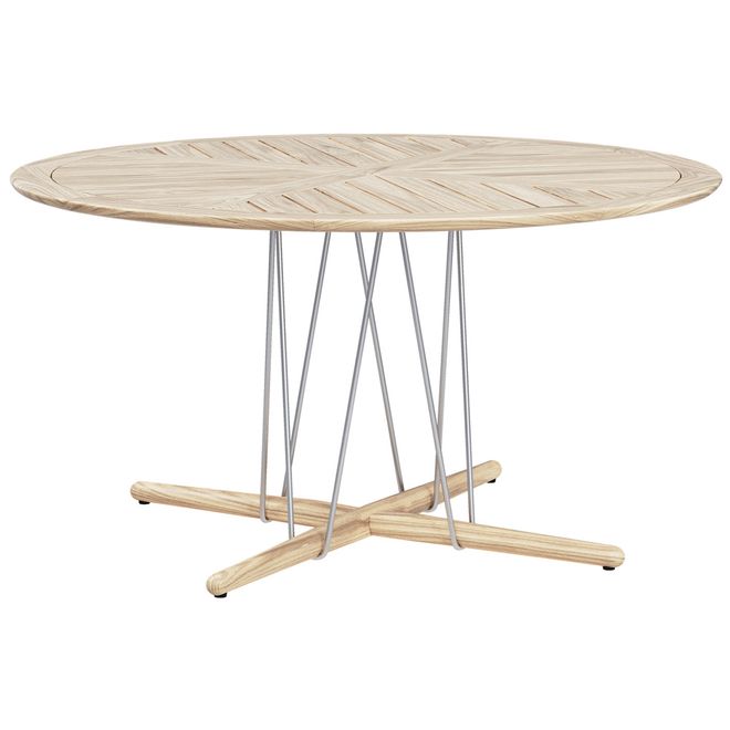 Carl Hansen & Søn’s Embrace outdoor collection