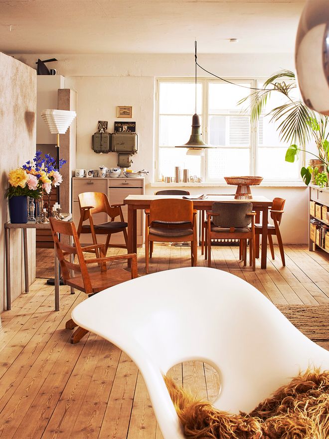 Pine plank floor at Johanna and Daniel Bruun's home