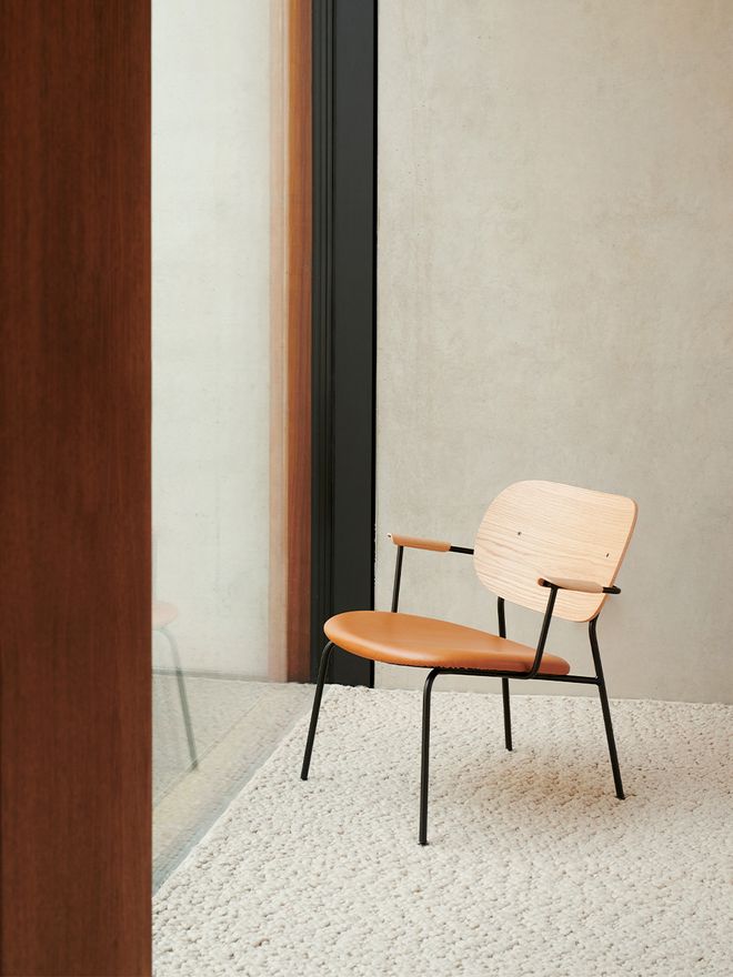 Menu: Co lounge chair