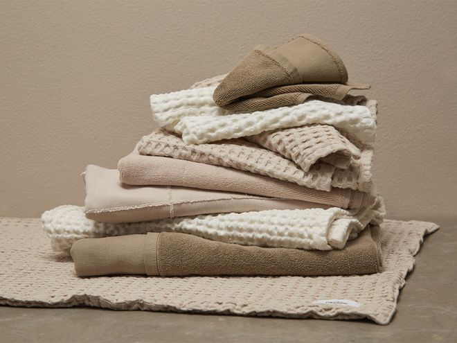The Organic Company Big Waffle hand towel, stone
