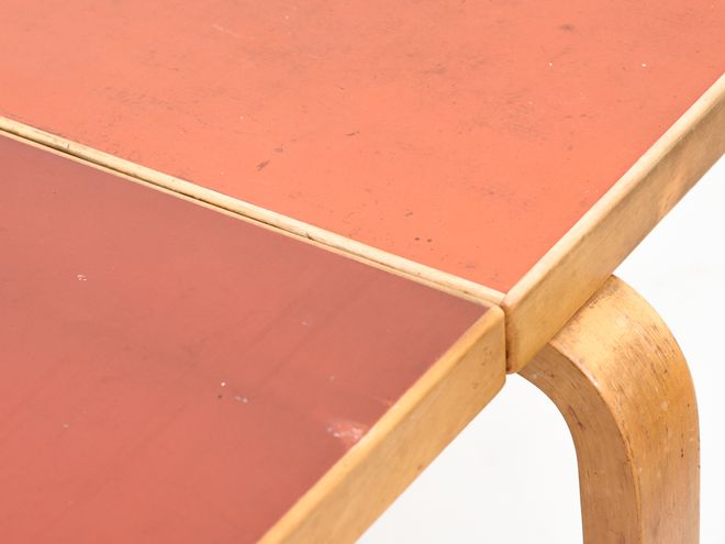 Artek spring arrivals: The return of foldable tables and the many shapes of benches