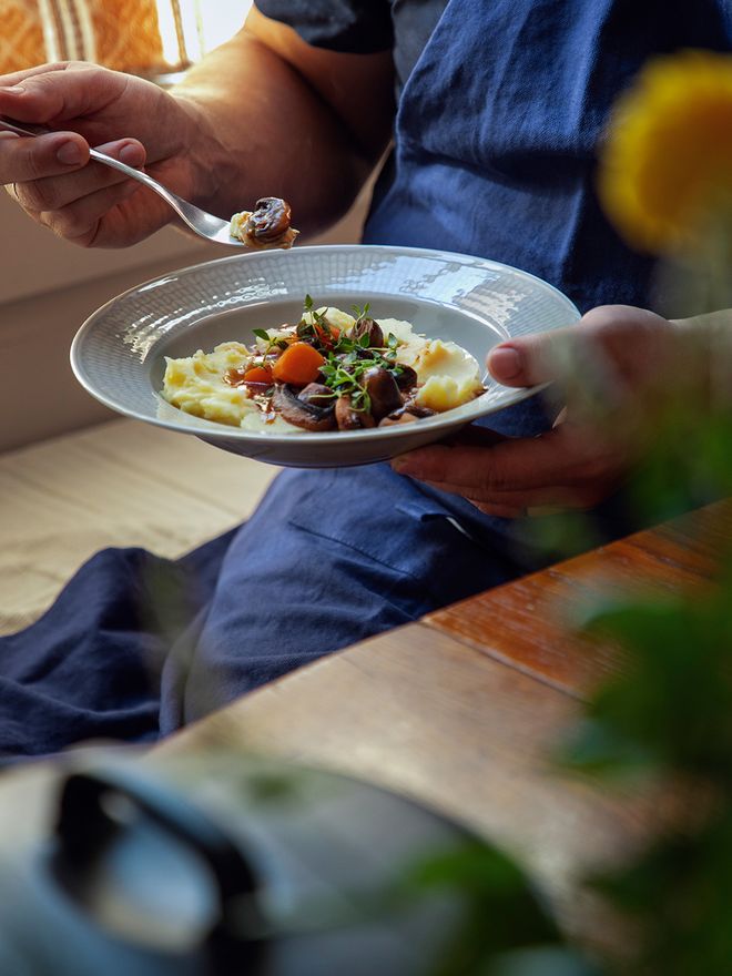 Warm dark evenings up with a hearty mushroom bourguignon