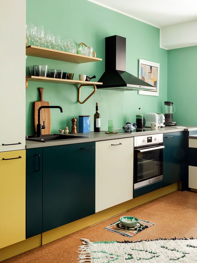Artek wall shelves in the kitchen 