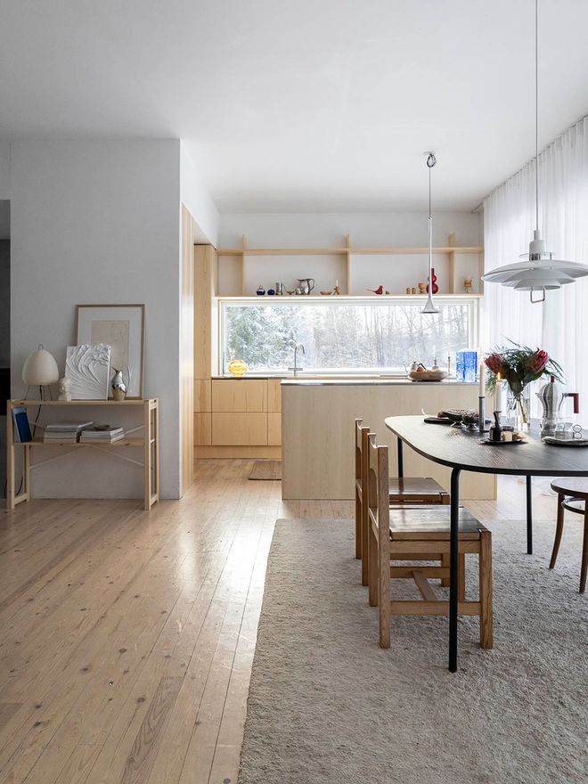 Eeva and Tapani Takkunen's home, dining area