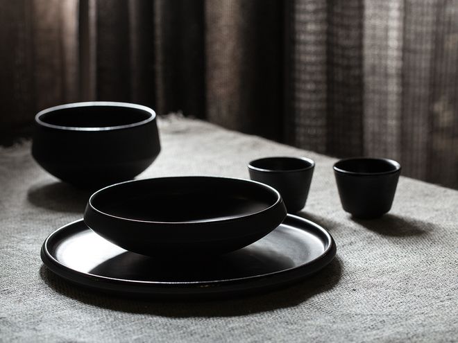 Vaidava Eclipse tableware