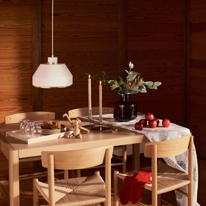Marimekko's brown Ming vase