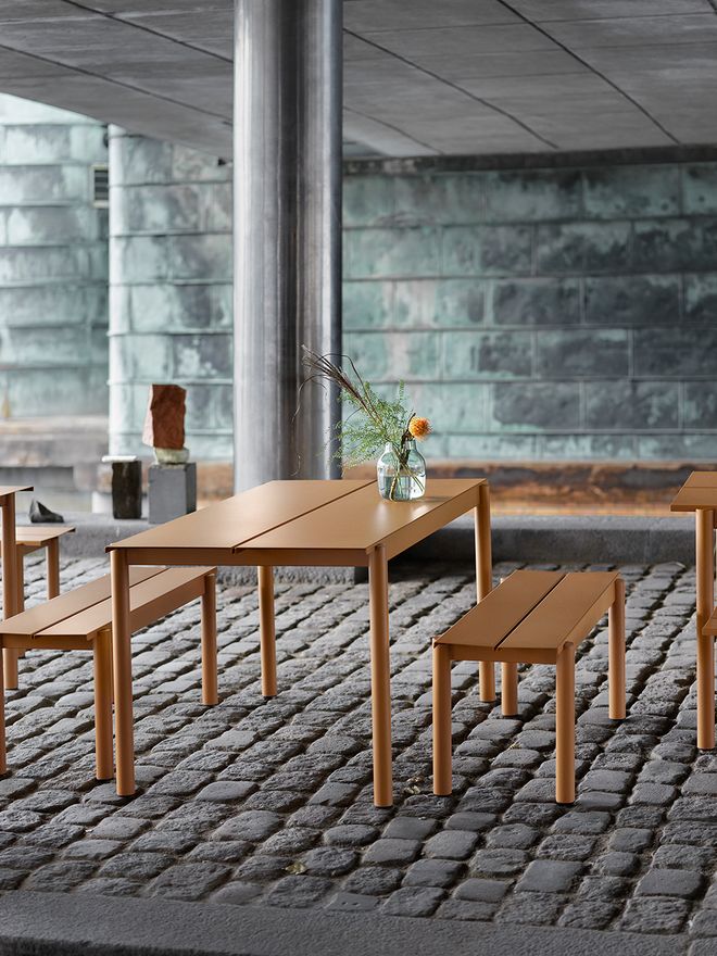 Muuto Linear Steel
