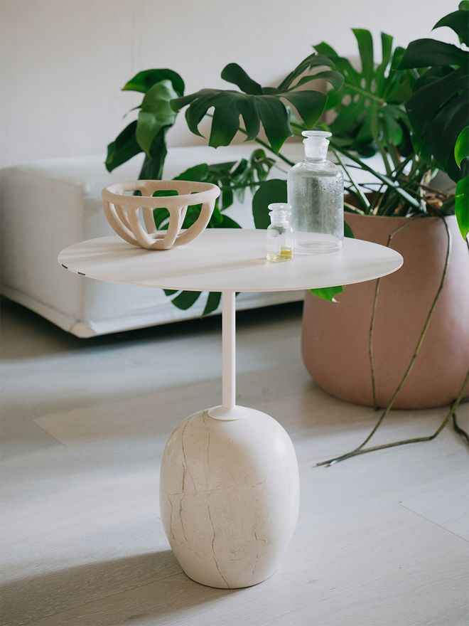 &Tradition Lato LN9 coffee table, white - Cream Diva marble