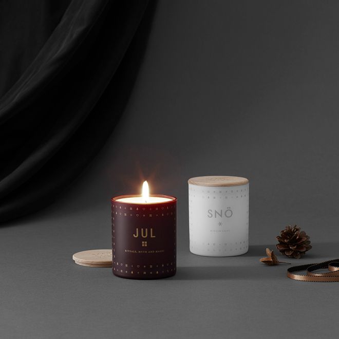 Skandinavisk Jul and Snö scented candles