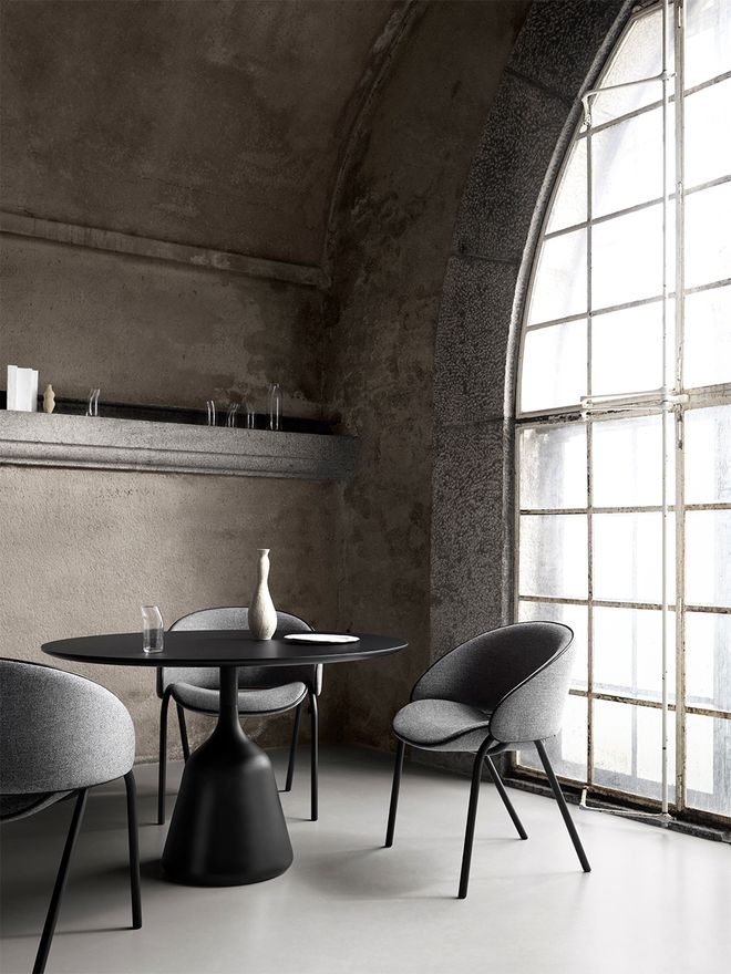 Wendelbo chairs