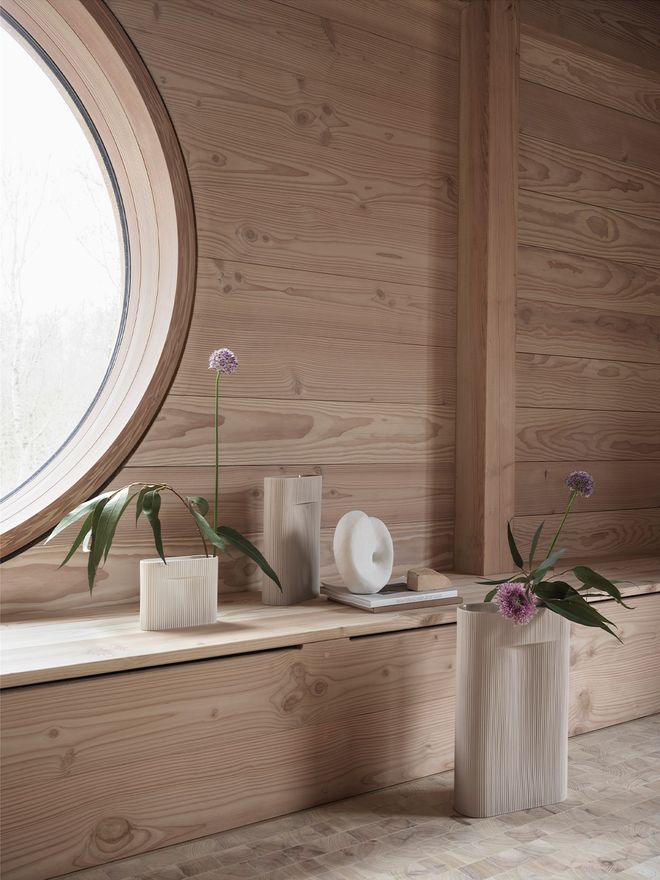 Muuto Ridge vase