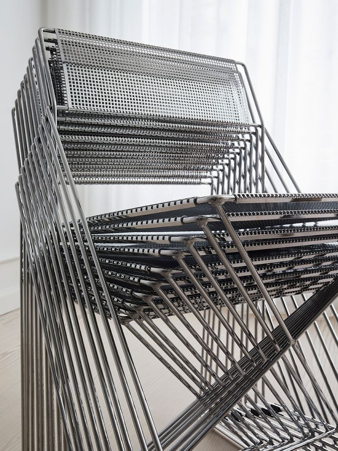 Magnus Olesen X-Line chair, chrome